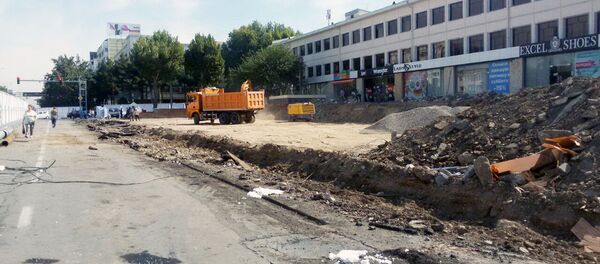 Улица Амира Тимура в Ташкенте на реконструкции Улица Амира Тимура в Ташкенте на реконструкции - Sputnik Ўзбекистон