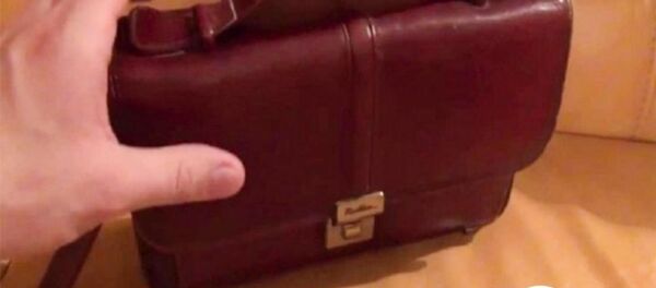 Личность похитителя барсетки установили по записи с камер видеонаблюдения Личность похитителя барсетки установили по записи с камер видеонаблюдения - Sputnik Узбекистан