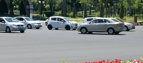 Автомобили в Ташкенте - Sputnik Ўзбекистон