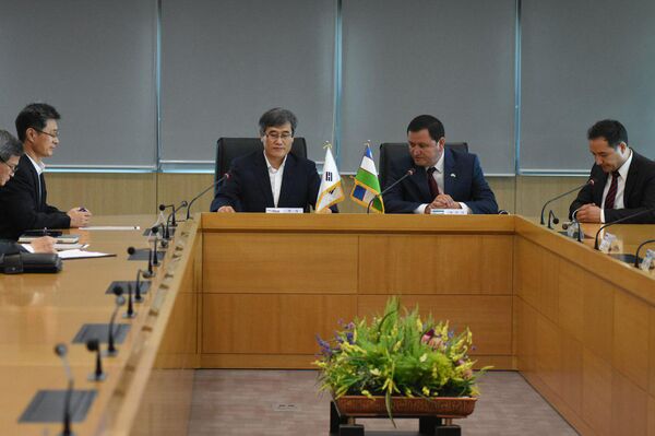 Коканд и южнокорейский Пхончхон стали городами-побратимами - Sputnik Узбекистан