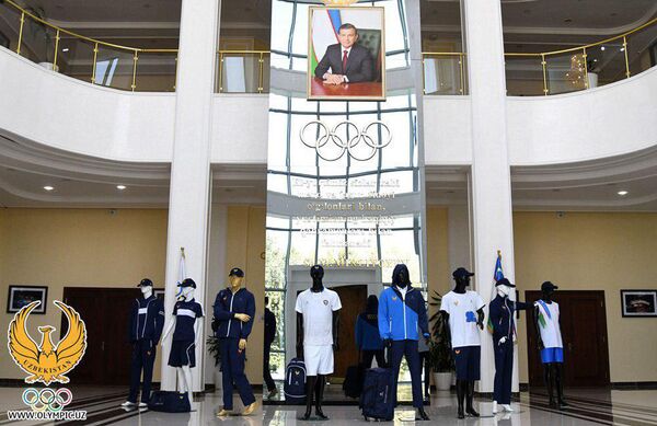 В НОК проводили спортсменов на Азиатские игры и презентовали новую форму В НОК проводили спортсменов на Азиатские игры и презентовали новую форму - Sputnik Узбекистан