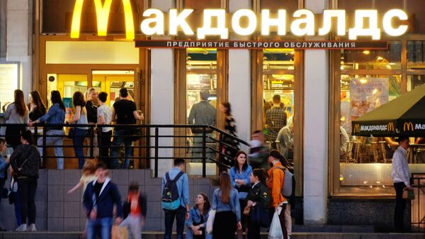 Ресторан быстрого питания McDonald's - Sputnik Узбекистан