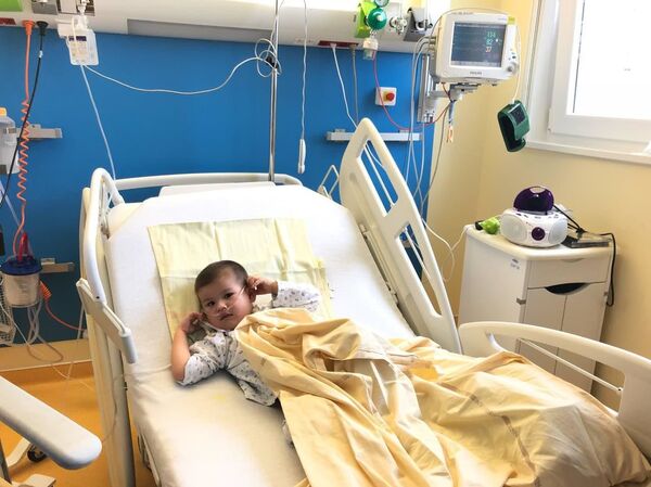 Во Франции успешно прооперировали троих детей из Узбекистана - Sputnik Узбекистан