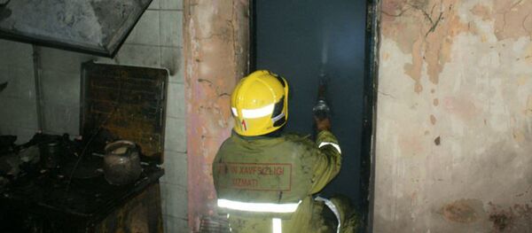 Пожар в Алмазарском районе г. Ташкента - Sputnik Ўзбекистон