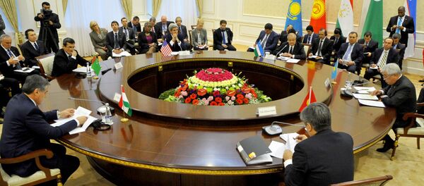 С5+1 форматида Самарқандда учрашув С5+1 форматида Самарқандда учрашув - Sputnik Ўзбекистон