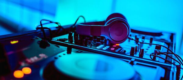 Музыкальное оборудование - Sputnik Узбекистан