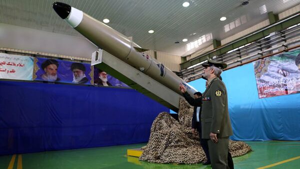Iranskaya ballisticheskaya raketa novogo pokoleniya Fatex - Sputnik Oʻzbekiston