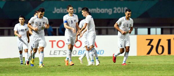 Матч сборных Узбекистана и Катара на Азиатских играх в Индонезии Матч сборных Узбекистана и Катара на Азиатских играх в Индонезии - Sputnik Узбекистан