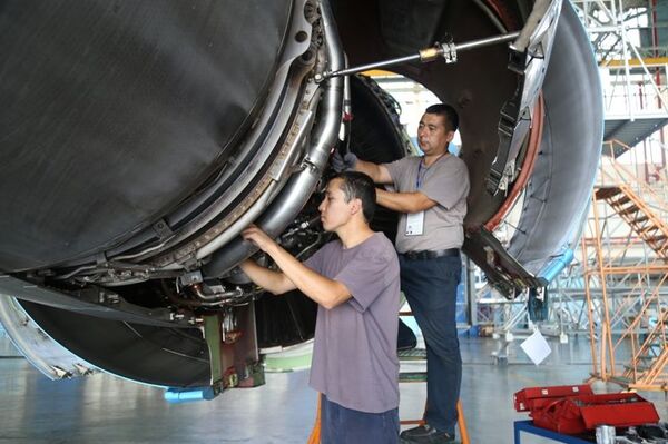 Самолеты Таджик эйр проходят обслуживание в Ташкенте Самолеты Таджик эйр проходят обслуживание в Ташкенте - Sputnik Узбекистан