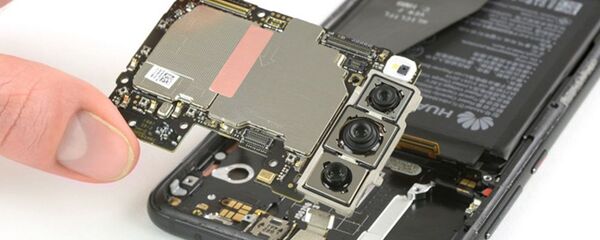 HUAWEI P20 Pro HUAWEI P20 Pro - Sputnik Узбекистан