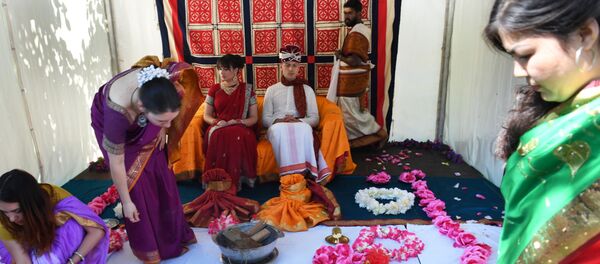 Традиционная индийская свадьба  - Sputnik Узбекистан