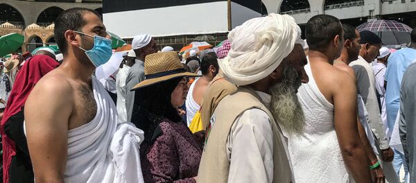 Мусульманские паломники во время ежегодного хаджа в священный город Мекка - Sputnik Ўзбекистон