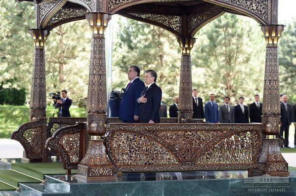 Церемония официальной встречи президента Таджикистана в резиденции Куксарой  - Sputnik Узбекистан