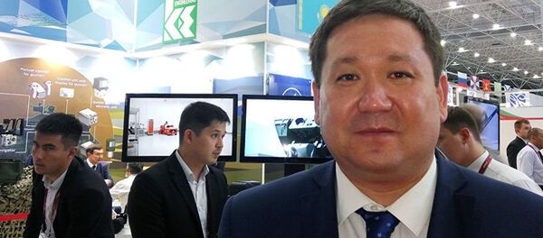 Пресс-секретарь министерства оборонной и аэрокосмической промышленности Асет Нуркенов Пресс-секретарь министерства оборонной и аэрокосмической промышленности Асет Нуркенов - Sputnik Узбекистан