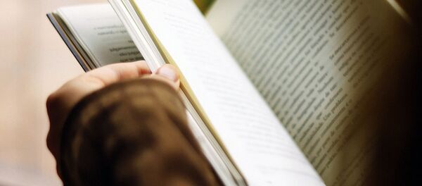 Чтение книги Чтение книги - Sputnik Ўзбекистон