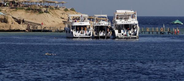 Порт Наама Бей в Шарм-эль-Шейхе в Египте Порт Наама Бей в Шарм-эль-Шейхе в Египте - Sputnik Узбекистан