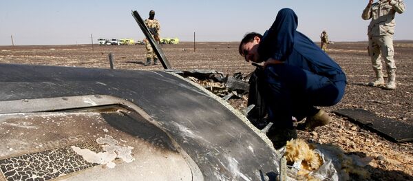 Место крушения российского самолета Airbus A321 в Египте Место крушения российского самолета Airbus A321 в Египте - Sputnik Узбекистан