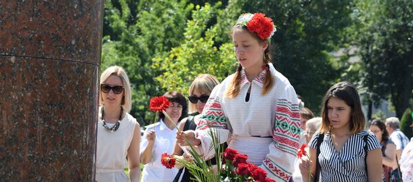 Бюст Якуба Коласа открыли в Ташкенте Бюст Якуба Коласа открыли в Ташкенте - Sputnik Узбекистан