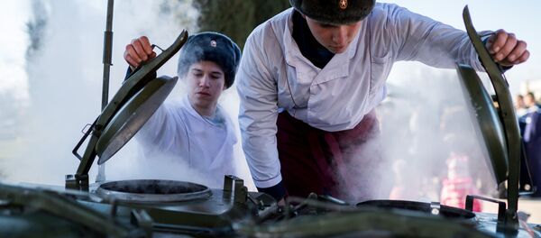Полевая кухня Полевая кухня - Sputnik Узбекистан
