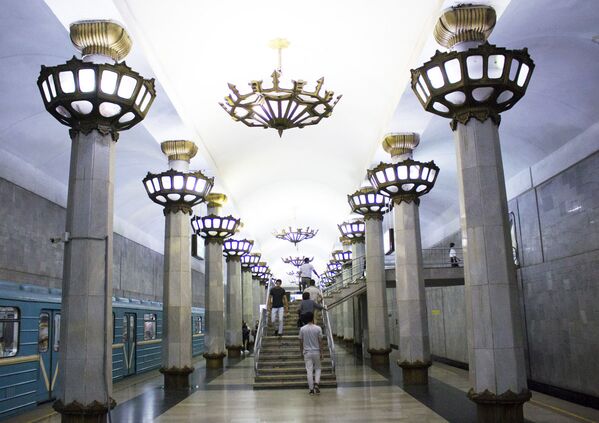 Станция Абдулла Кадырий - Sputnik Узбекистан