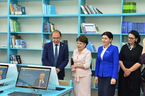 В Ташкенте открыли библиотеку Ислама Каримова В Ташкенте открыли библиотеку Ислама Каримова - Sputnik Узбекистан