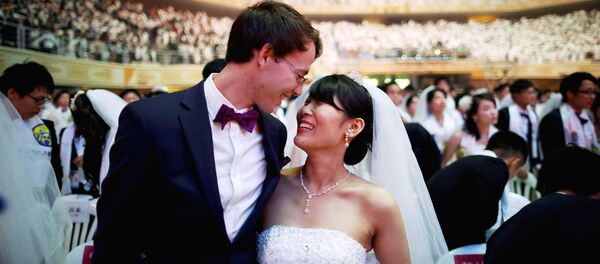Массовая свадьба в Южной Корее - Sputnik Узбекистан