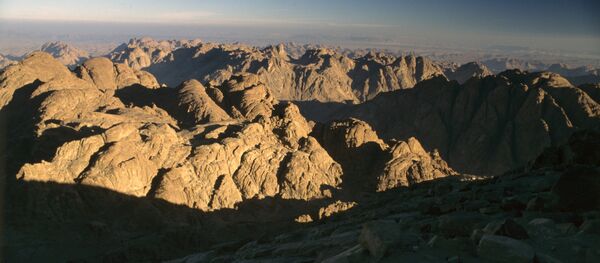 Горы Синайского полуострова Горы Синайского полуострова - Sputnik Узбекистан