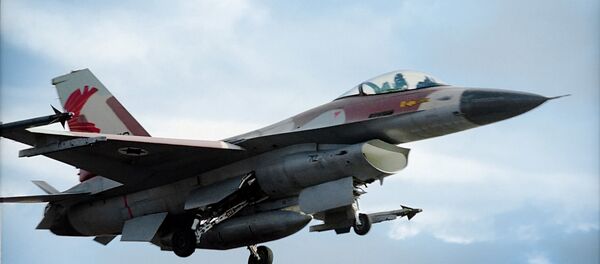 Истребитель военно-воздушных сил Израиля Истребитель военно-воздушных сил Израиля - Sputnik Узбекистан
