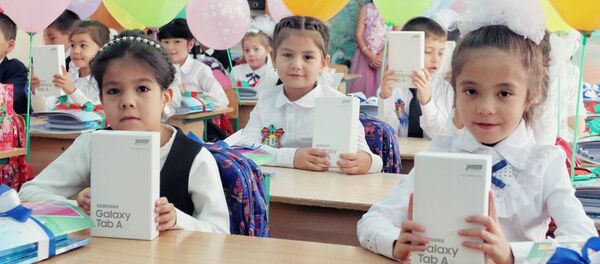 Школьники Школьники - Sputnik Узбекистан