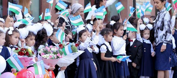 Учебный год в школах Узбекистана начался 5 сентября Учебный год в школах Узбекистана начался 5 сентября - Sputnik Ўзбекистон
