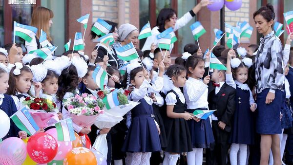 Учебный год в школах Узбекистана начался 5 сентября - Sputnik Ўзбекистон