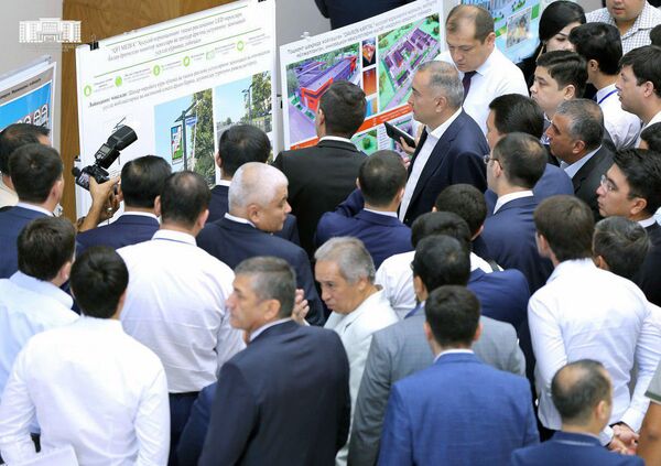 Хоким Ташкента рассказал, какие проекты инвесторов будут реализованы Хоким Ташкента рассказал, какие проекты инвесторов будут реализованы - Sputnik Узбекистан