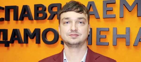 Политический эксперт и публицист Кирилл Озимко Политический эксперт и публицист Кирилл Озимко - Sputnik Узбекистан