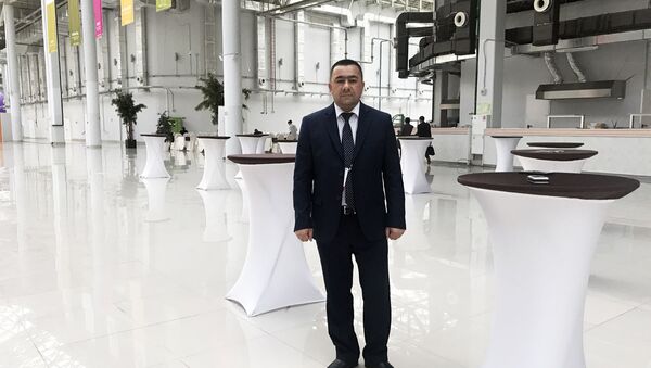 Руководитель Службы по защите прав потребителей банковских услуг Узбекистана Бахадир Мирзаев - Sputnik Узбекистан