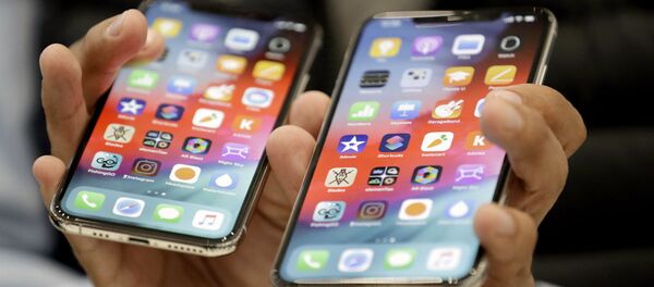 Презентация нового iPhone Xs и iPhone Xs Max - Sputnik Узбекистан