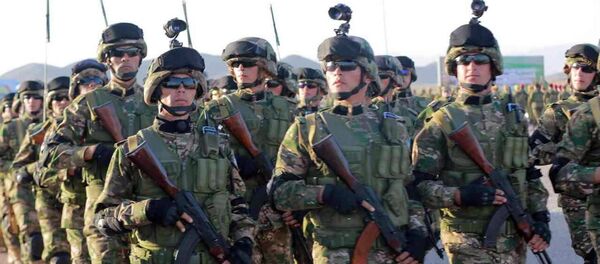 Начало совместных узбекско-таджикских военных учений в Согдийской области Начало совместных узбекско-таджикских военных учений в Согдийской области - Sputnik Ўзбекистон