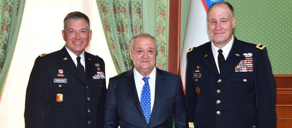 Министр иностранных дел Республики Узбекистан Абдулазиз Камилов принял делегацию США во главе с командующим Национальной гвардией штата Миссисипи генералом Дженсоном Бойлзом - Sputnik Узбекистан