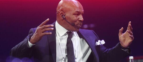 Боксер Майк Тайсон - Sputnik Узбекистан