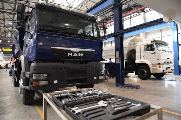 Где рождается мощь и комфорт: как в Джамбае уживаются немец и русский - Sputnik Узбекистан