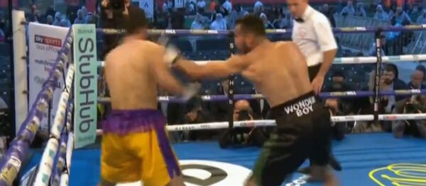 Шахрам Гиясов одержал победу над Хулио Лагуна - Sputnik Узбекистан