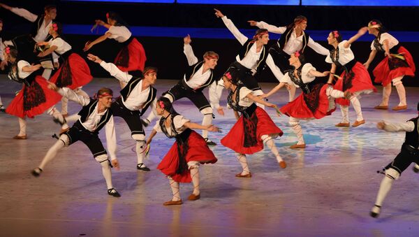 Танцевальная кругосветка: как ансамбль Моисеева завел ташкентский зал - Sputnik Узбекистан