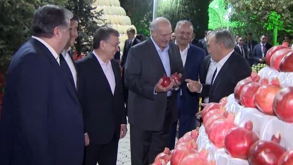 В Душанбе прошел Вечер дружбы для глав стран и руководителей делегаций СНГ - Sputnik Ўзбекистон