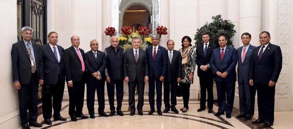 Встреча президента Узбекистана Шавката Мирзиёева с индийскими бизнесменами - Sputnik Узбекистан