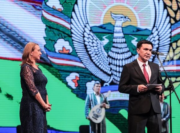 Музыка, танцы и фото: как прошли Дни узбекской культуры в Казани Музыка, танцы и фото: как прошли Дни узбекской культуры в Казани - Sputnik Узбекистан