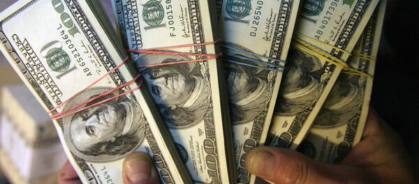 Stodollarovie kupuri - Sputnik O‘zbekiston