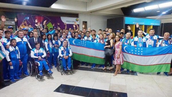 Сборная Узбекистана на III Азиатских паралимпийских играх - Sputnik Узбекистан