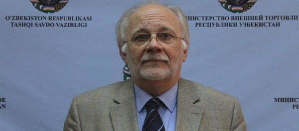 Эксперт в области международного торгового права Йован Йекич Эксперт в области международного торгового права Йован Йекич - Sputnik Узбекистан