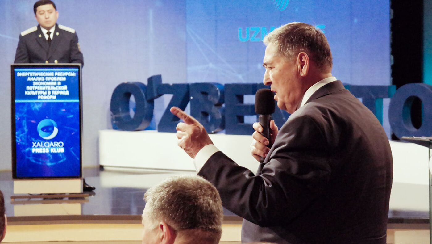 Eng katta labia bilan porno