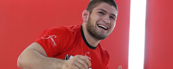 Тренировка бойца Хабиба Нурмагомедова Тренировка бойца Хабиба Нурмагомедова - Sputnik Ўзбекистон