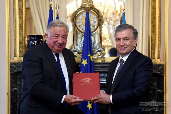 Шавкат Мирзиёев встретился с председателем Сената Франции - Sputnik Узбекистан